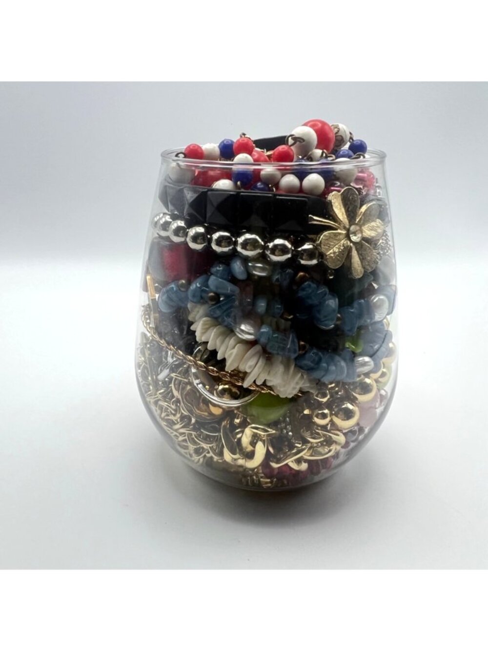 Mixed Jewelry Lot 1 lb 3 oz Wearable Necklaces Rings Earrings Bracelets Unisex - Picture 5 of 8